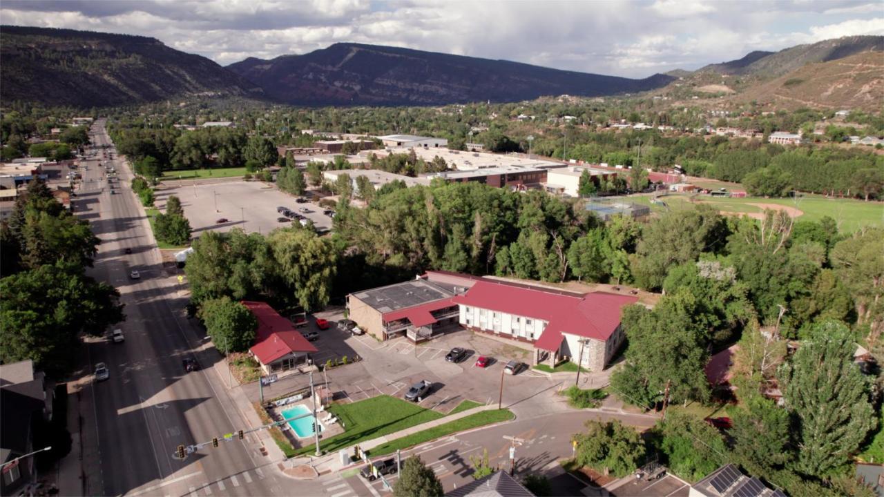 The Junction Hotel And Hostel Durango Exterior photo